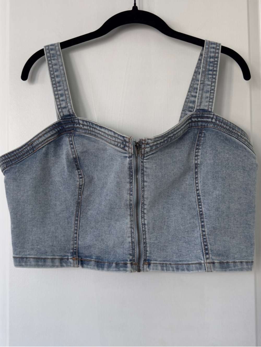 NWOT Light Wash Adjustable Corset Denim Crop Top w Zip Closure - Wild Fable